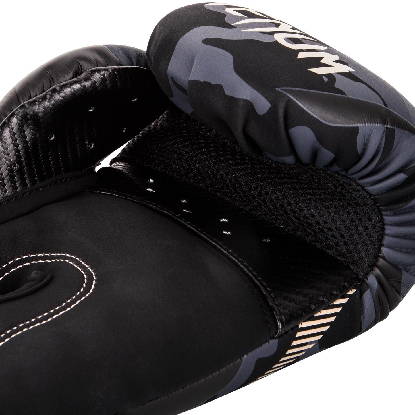 Venum Impact Boxing Gloves - Camo