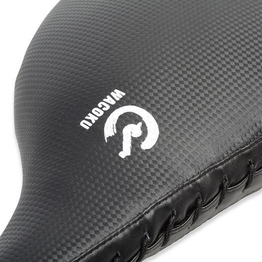 Wacoku Elite Black/ Red Vinyl Kick Paddle Single